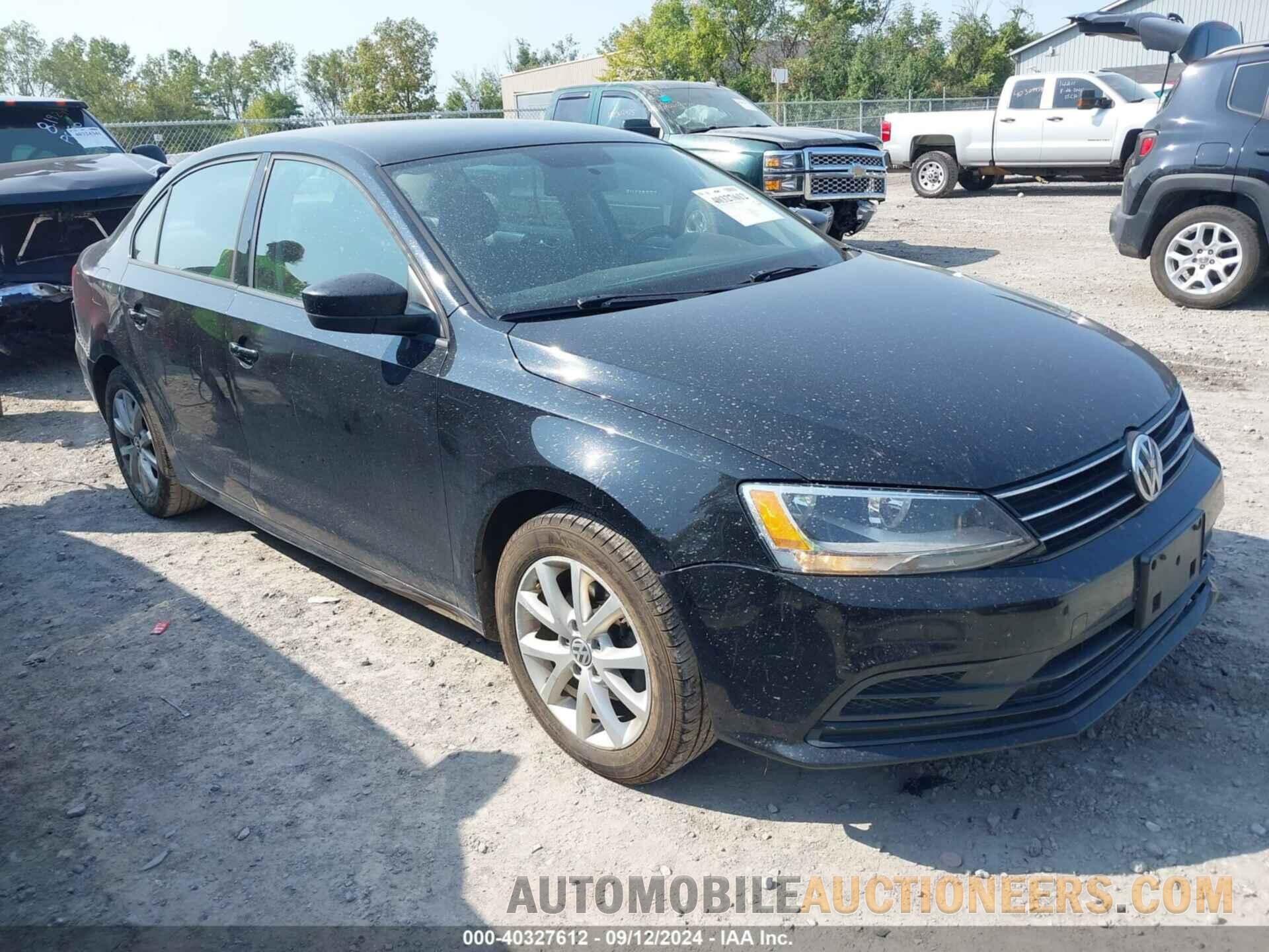 3VWD17AJXFM283279 VOLKSWAGEN JETTA 2015