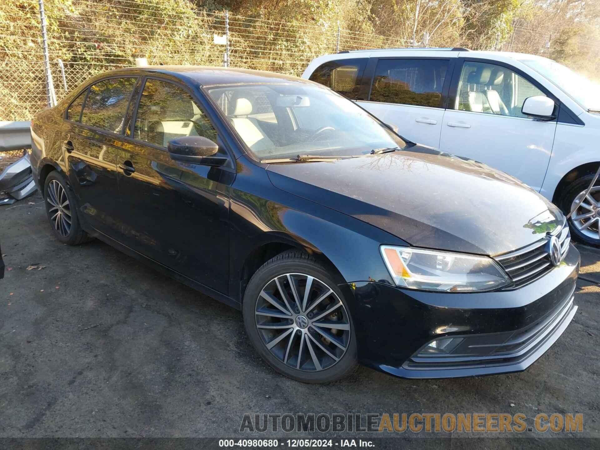 3VWD17AJXFM408300 VOLKSWAGEN JETTA 2015