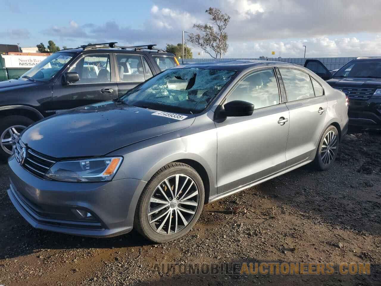 3VWD17AJXGM225917 VOLKSWAGEN JETTA 2016