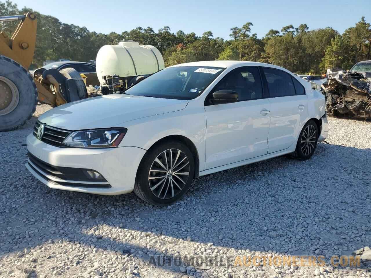 3VWD17AJXGM274387 VOLKSWAGEN JETTA 2016