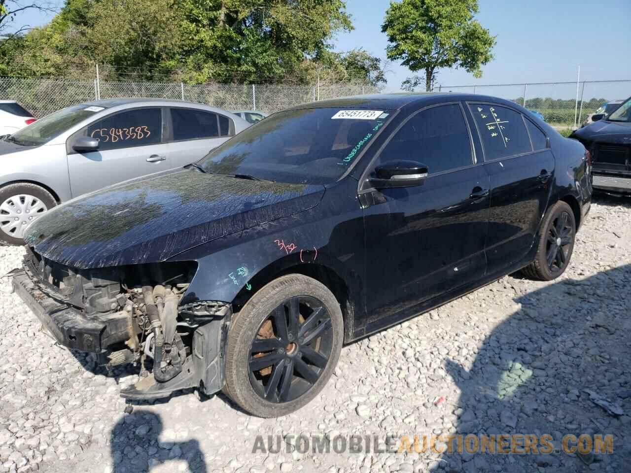 3VWD17AJXJM205156 VOLKSWAGEN JETTA 2018