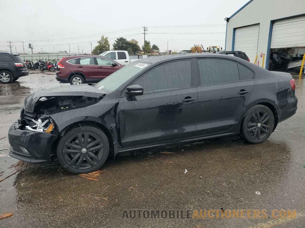 3VWD17AJXJM208011 VOLKSWAGEN JETTA 2018