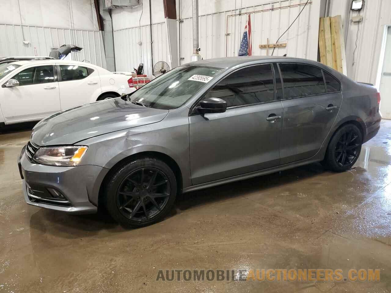 3VWD67AJ0GM330032 VOLKSWAGEN JETTA 2016