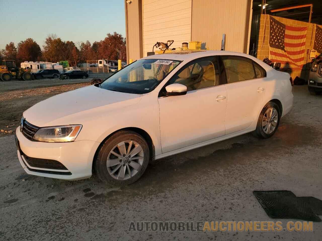 3VWD67AJ0GM357764 VOLKSWAGEN JETTA 2016