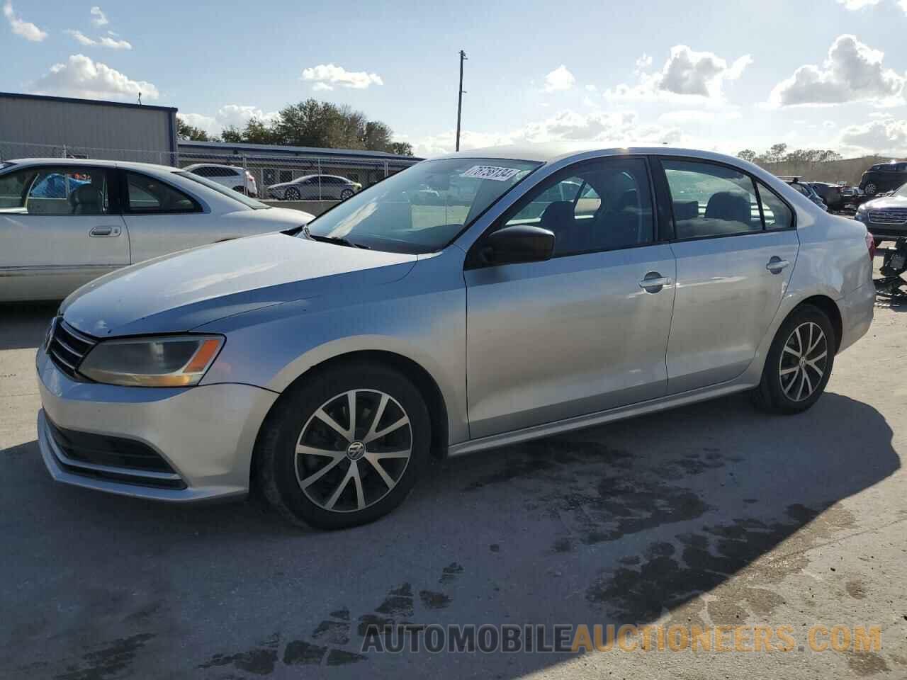 3VWD67AJ2GM300059 VOLKSWAGEN JETTA 2017