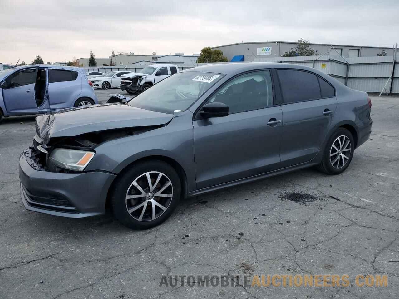 3VWD67AJ4GM261295 VOLKSWAGEN JETTA 2016