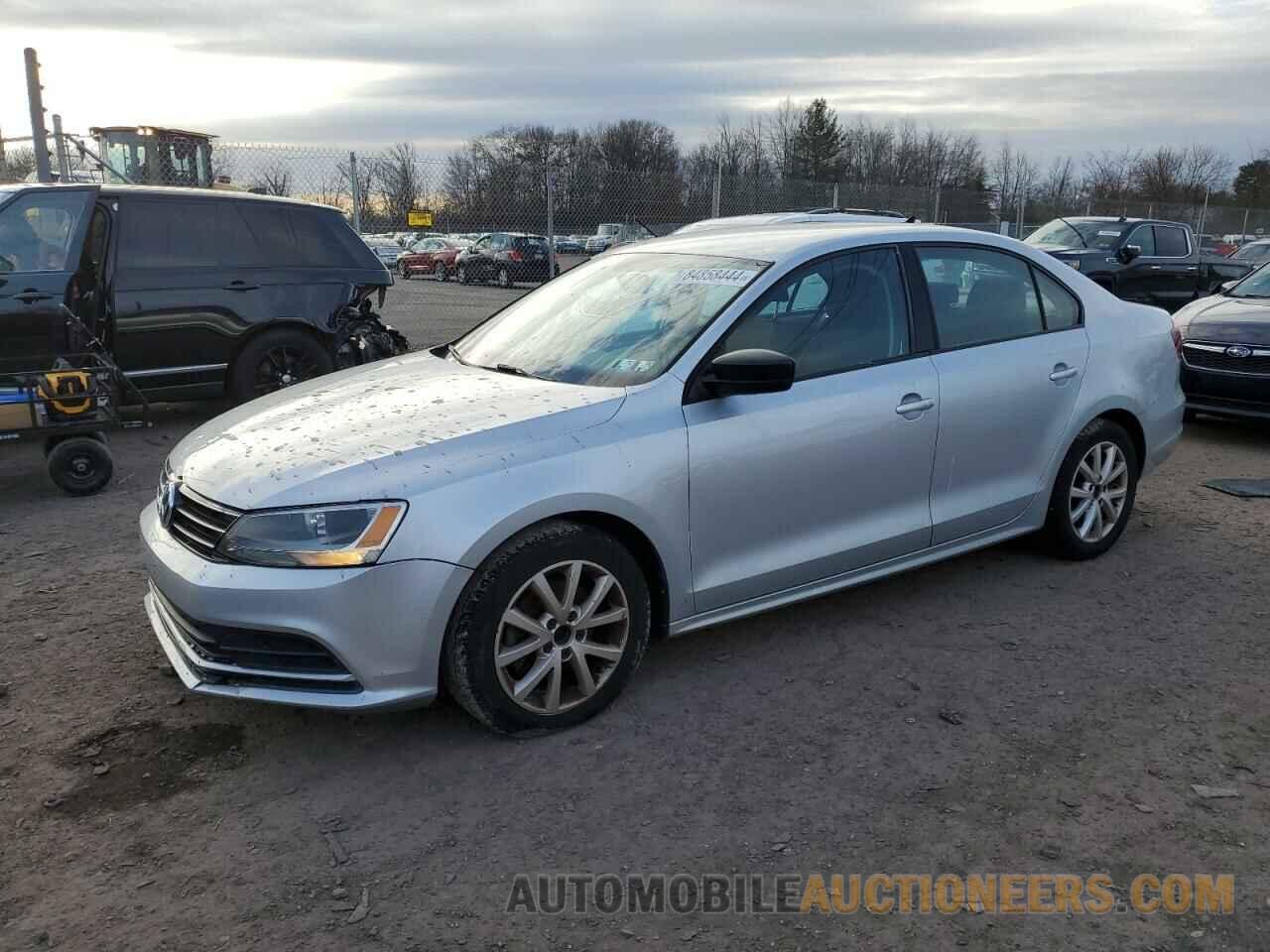 3VWD67AJ5GM252802 VOLKSWAGEN JETTA 2016