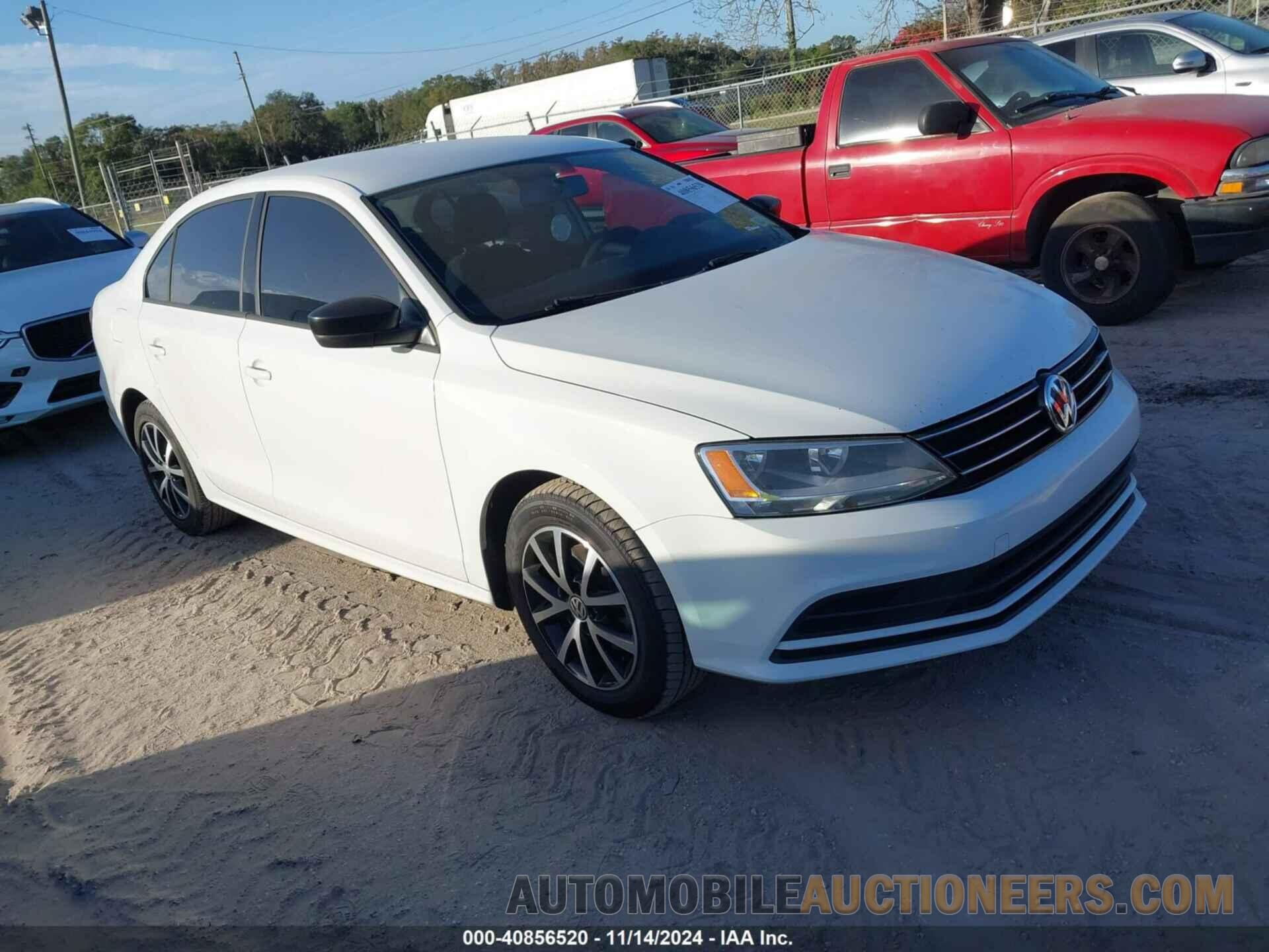 3VWD67AJ5GM356450 VOLKSWAGEN JETTA 2016