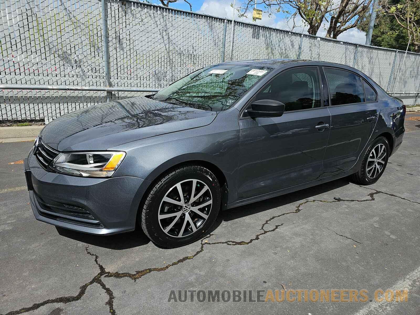 3VWD67AJXGM282815 Volkswagen Jetta 2016