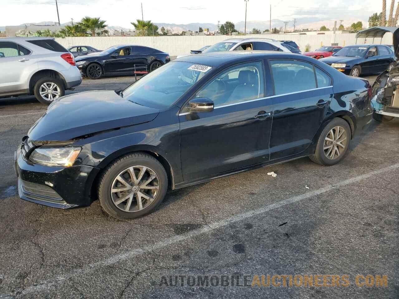 3VWDB7AJ0JM259692 VOLKSWAGEN JETTA 2018