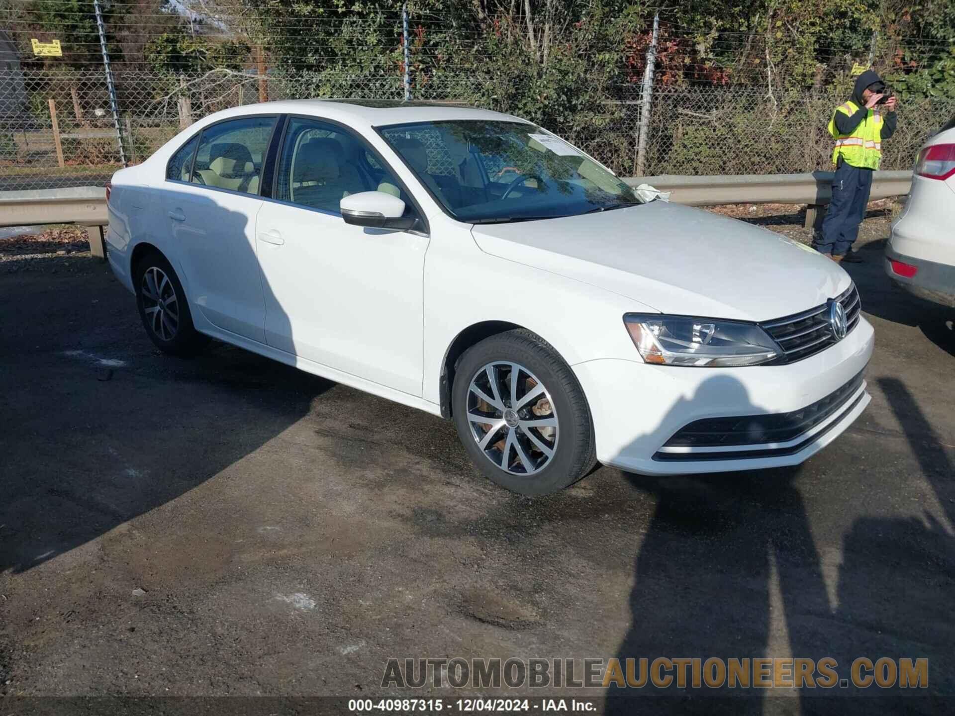 3VWDB7AJ1HM282960 VOLKSWAGEN JETTA 2017