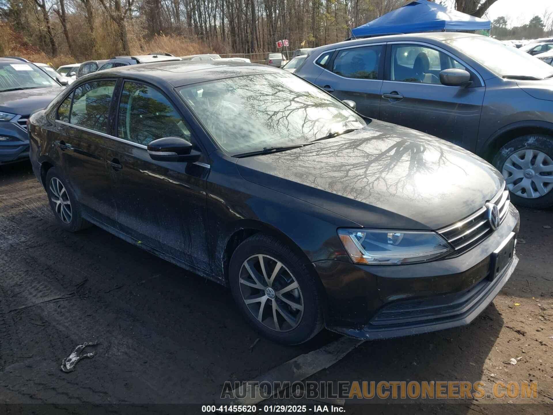 3VWDB7AJ1JM262004 VOLKSWAGEN JETTA 2018