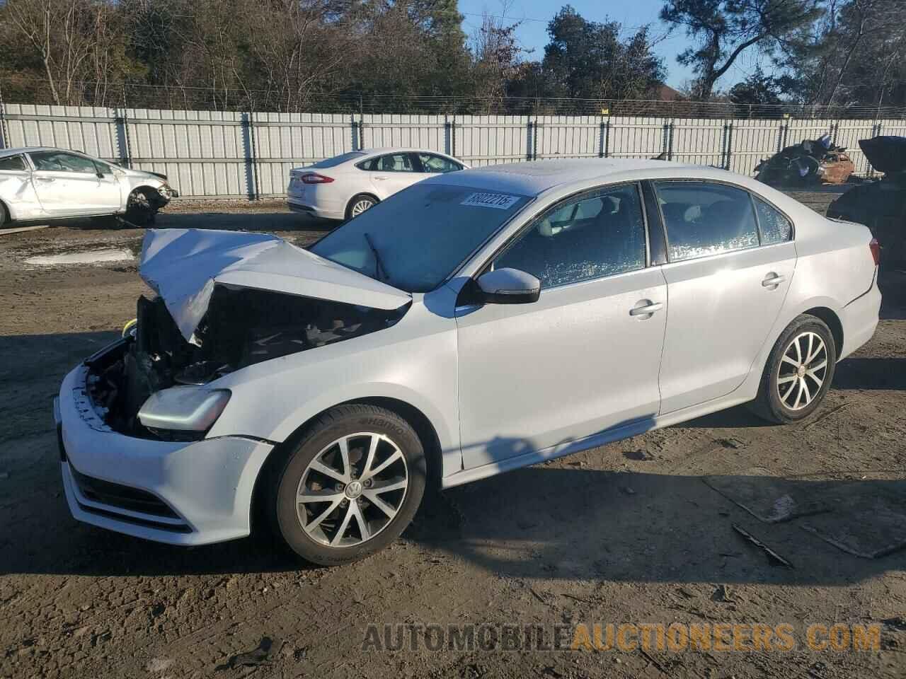 3VWDB7AJ3JM222104 VOLKSWAGEN JETTA 2018