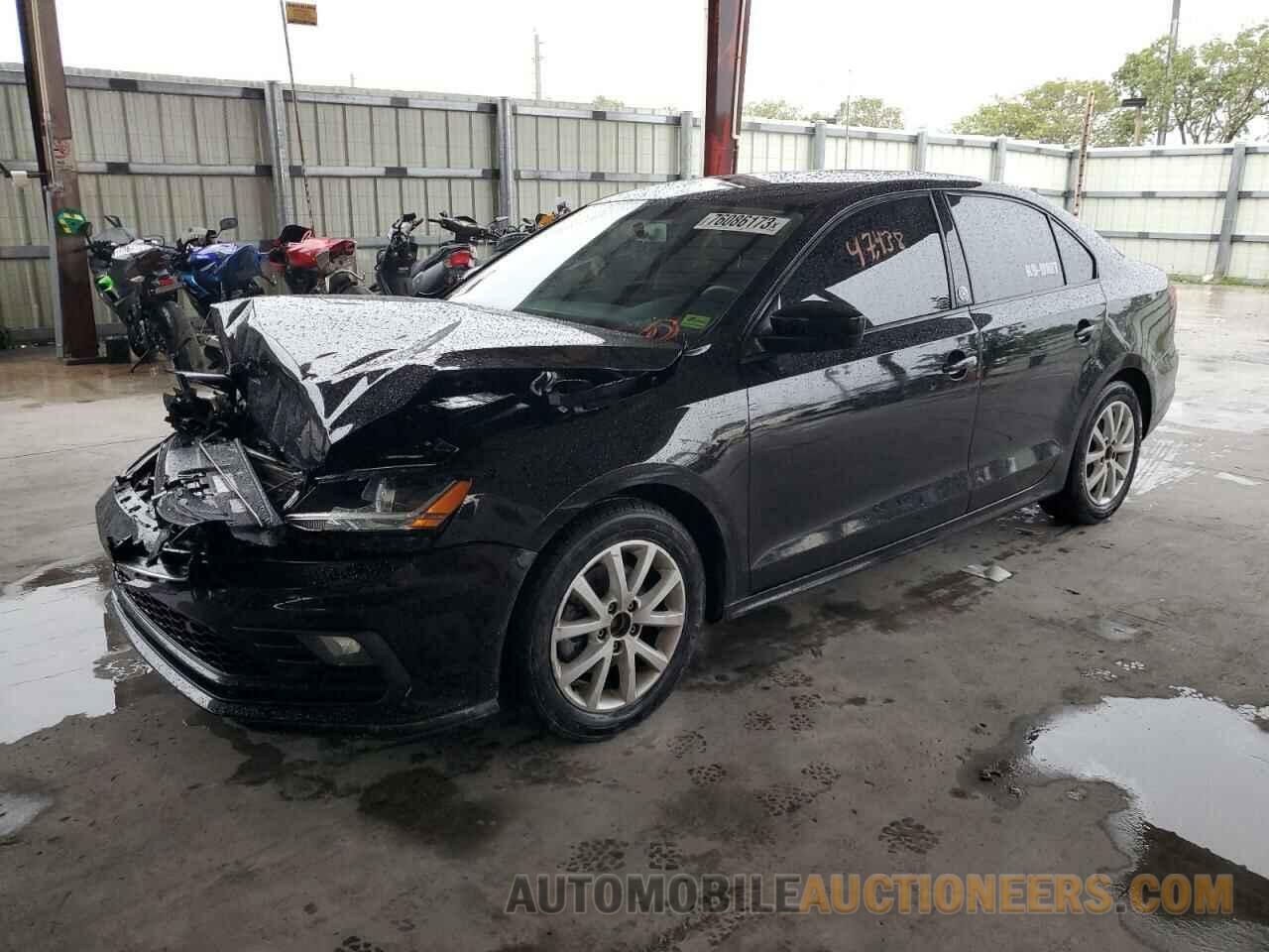 3VWDB7AJ4JM213850 VOLKSWAGEN JETTA 2018