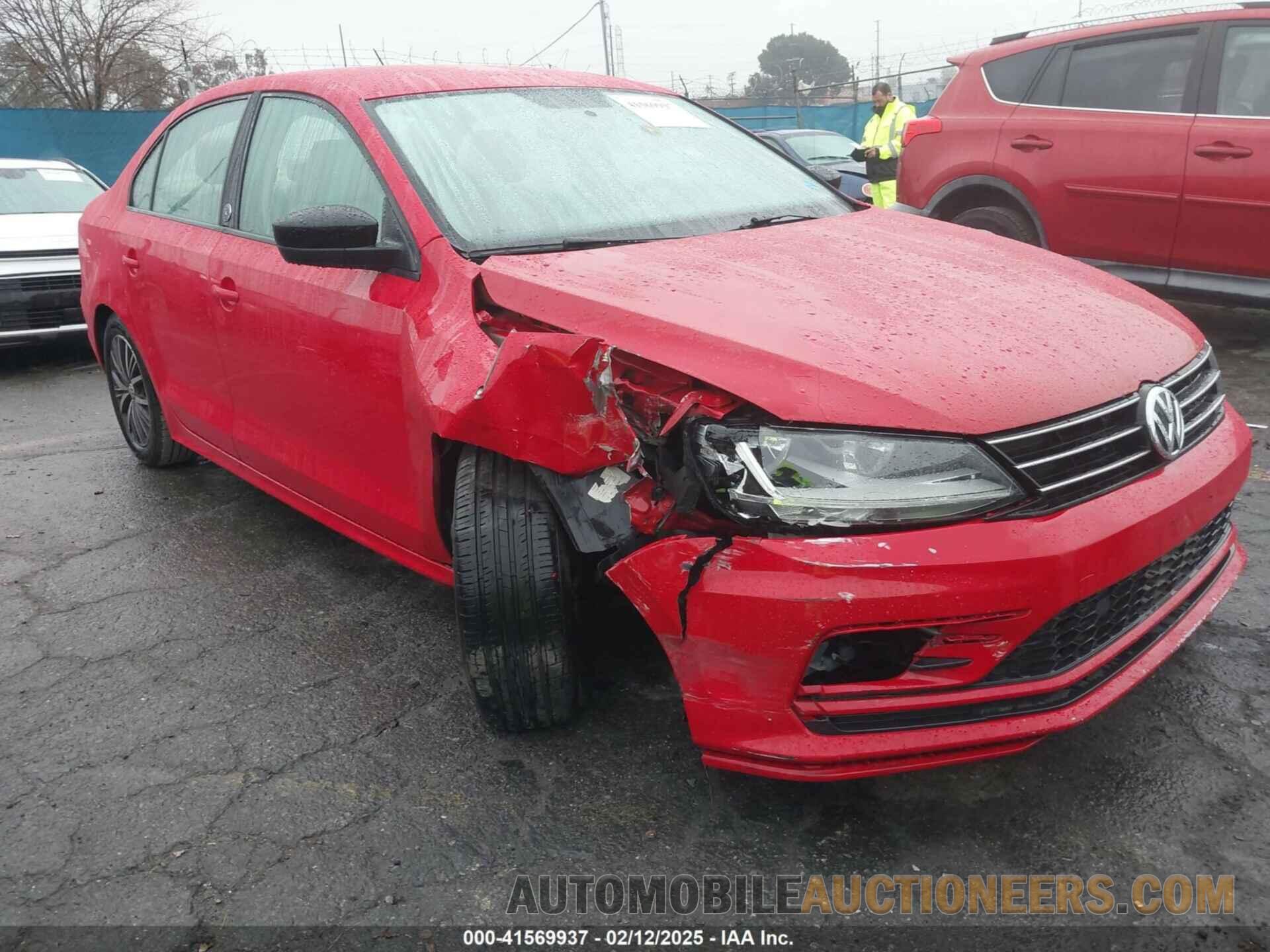 3VWDB7AJ4JM223701 VOLKSWAGEN JETTA 2018