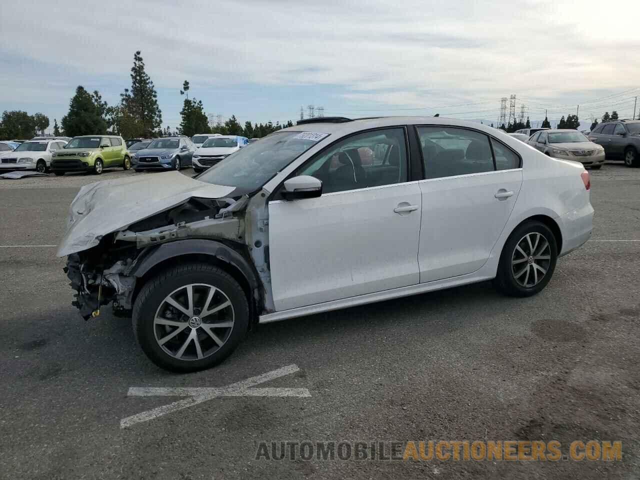 3VWDB7AJ4JM242121 VOLKSWAGEN JETTA 2018