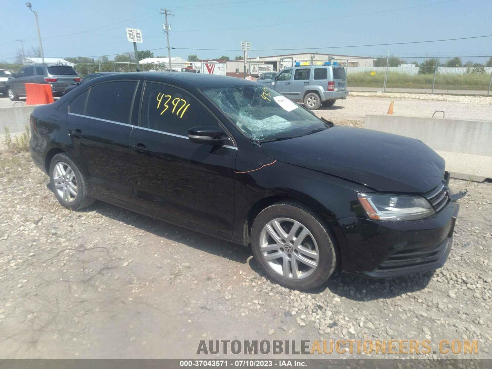 3VWDB7AJ4JM259856 VOLKSWAGEN JETTA 2018