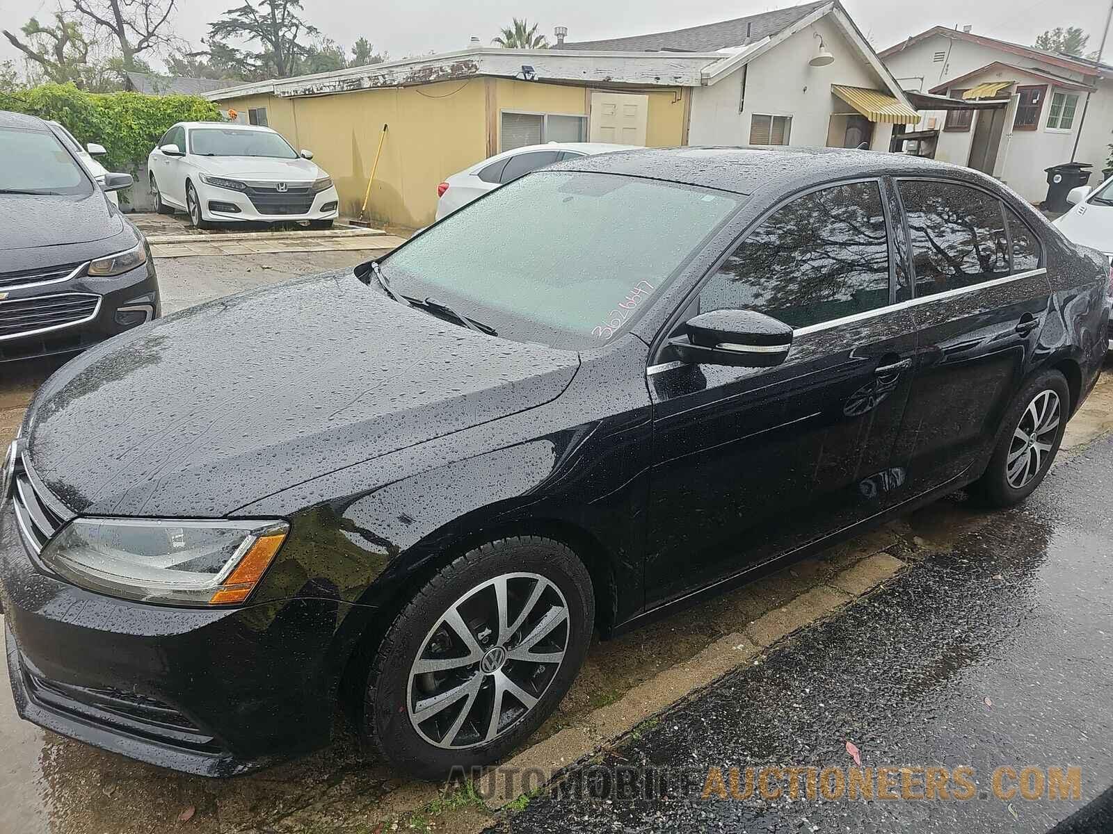 3VWDB7AJ6HM243071 Volkswagen Jetta 2017