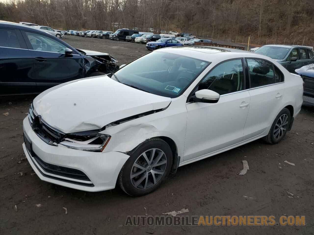 3VWDB7AJ7HM375045 VOLKSWAGEN JETTA 2017