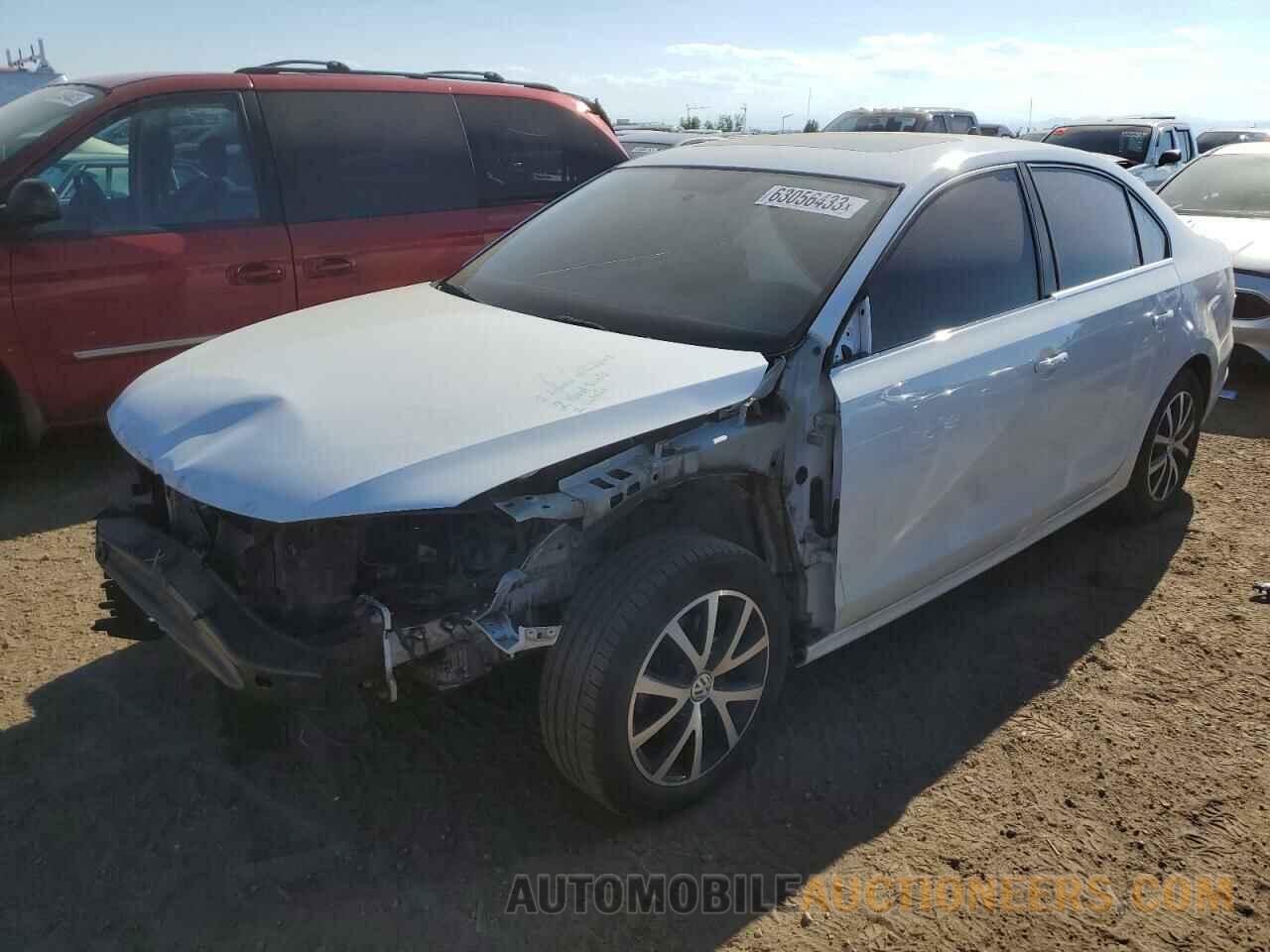 3VWDB7AJ7JM214068 VOLKSWAGEN JETTA 2018