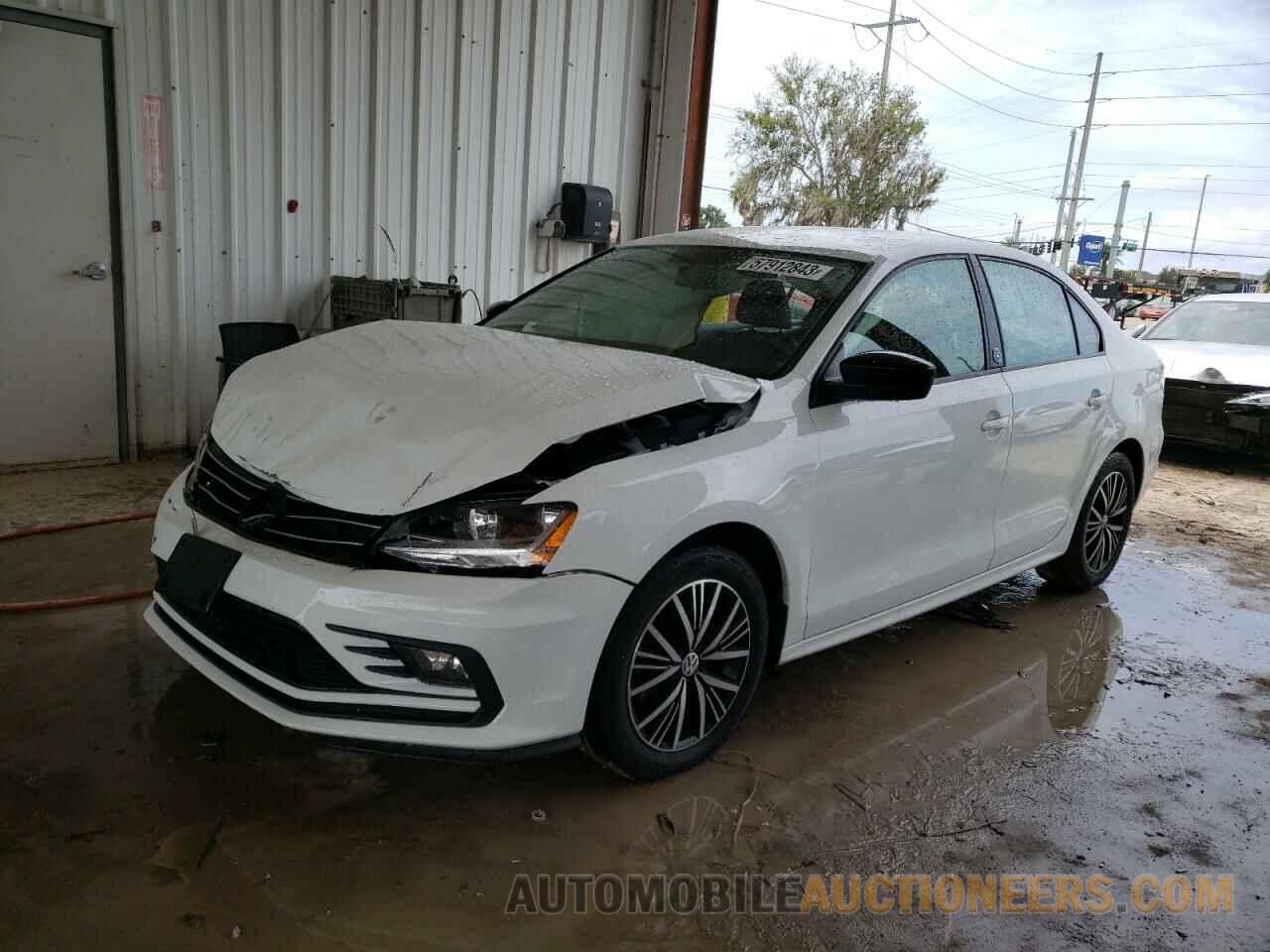 3VWDB7AJ7JM237608 VOLKSWAGEN JETTA 2018