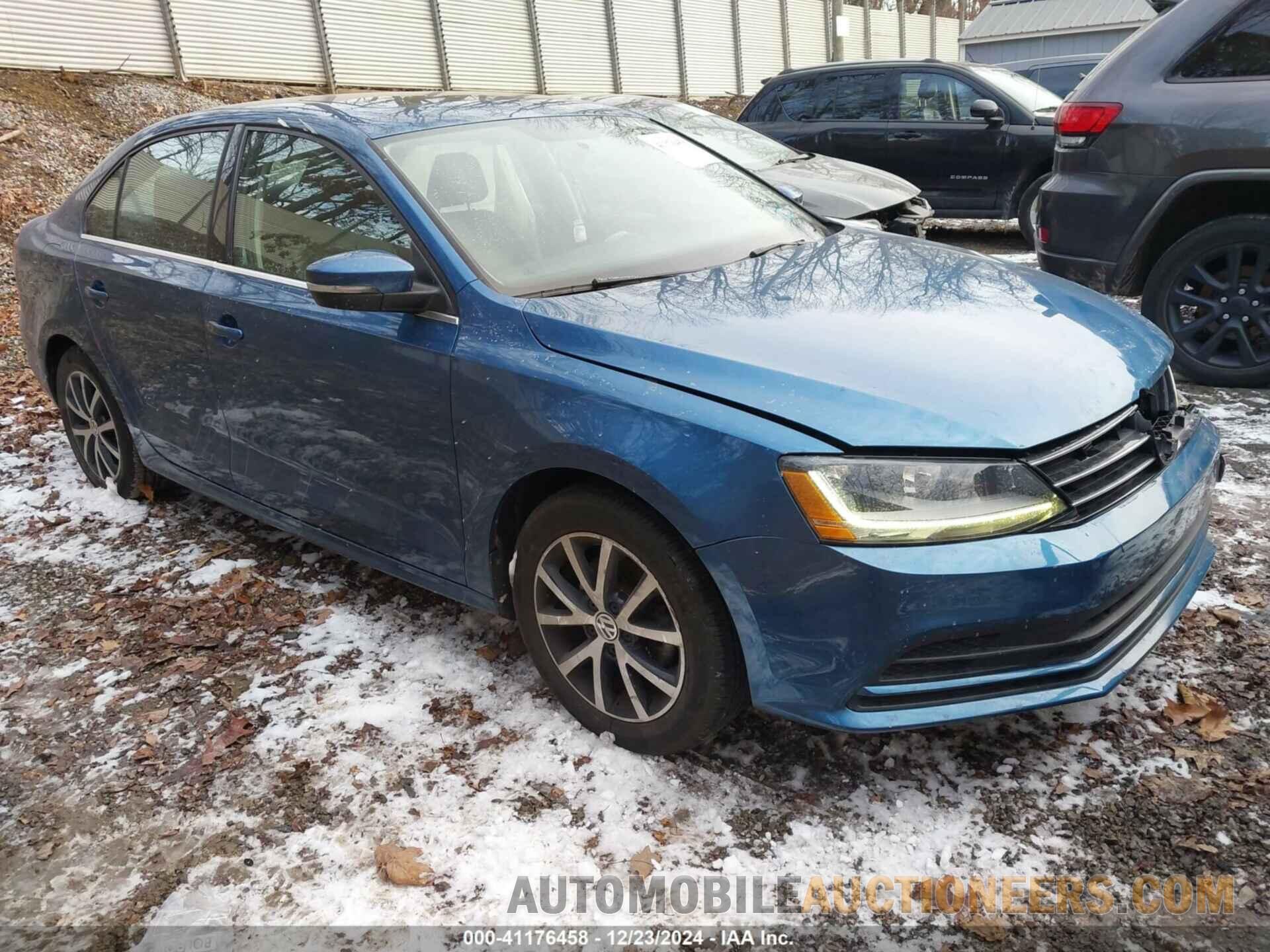 3VWDB7AJ8HM282115 VOLKSWAGEN JETTA 2017