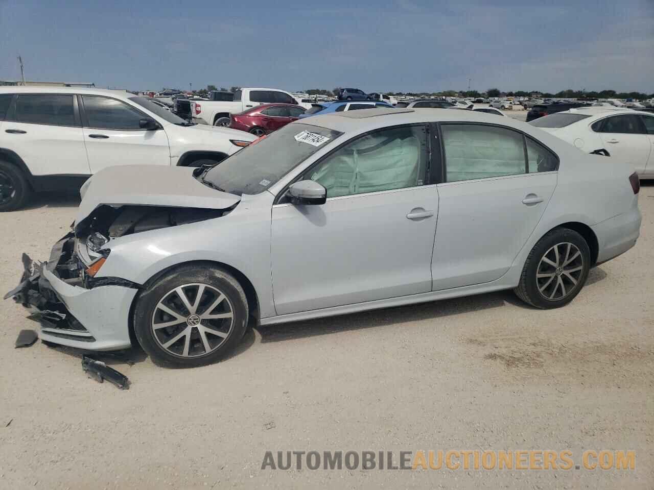 3VWDB7AJ8HM340854 VOLKSWAGEN JETTA 2017