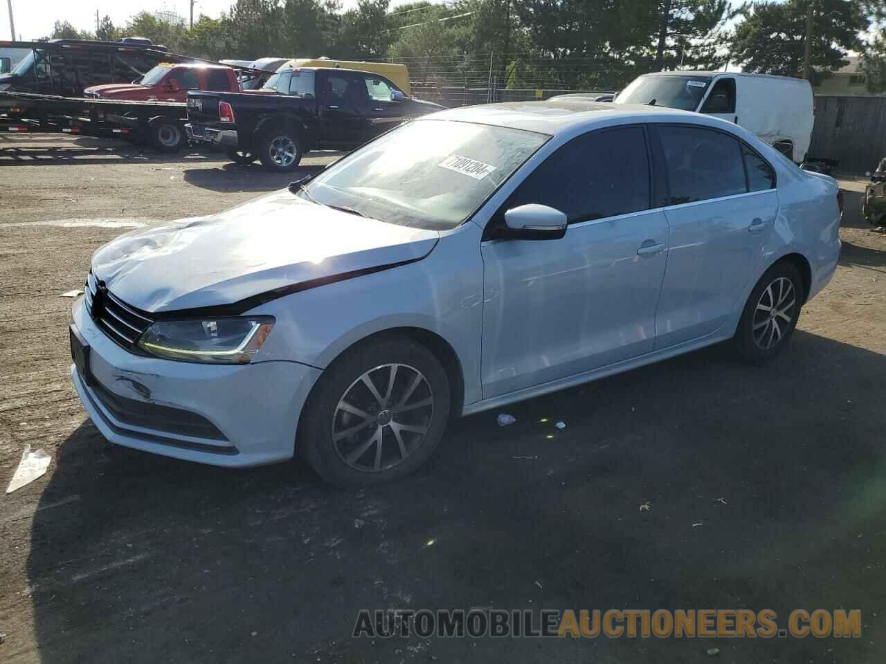 3VWDB7AJ8HM406559 VOLKSWAGEN JETTA 2017