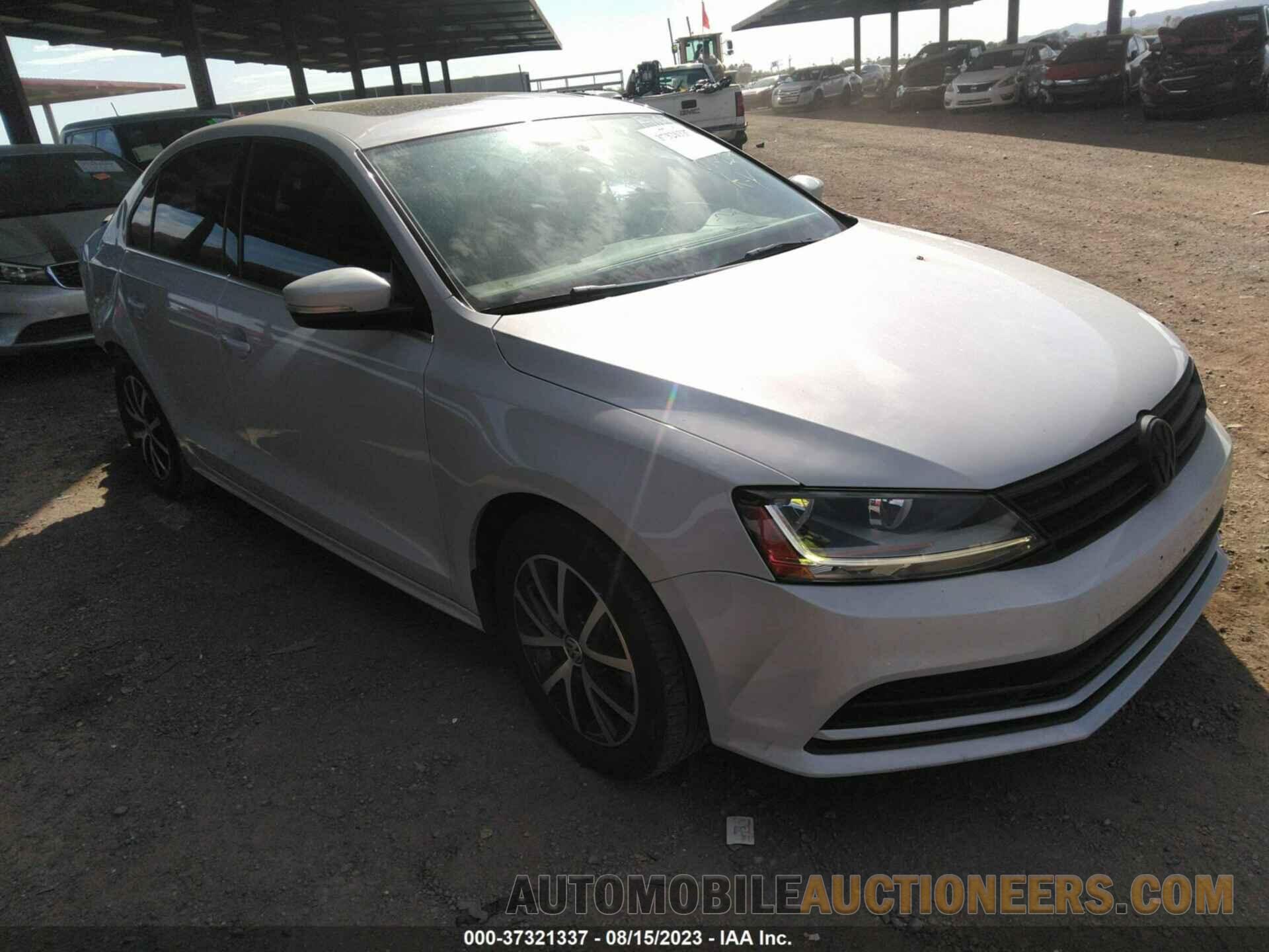 3VWDB7AJ9JM216565 VOLKSWAGEN JETTA 2018