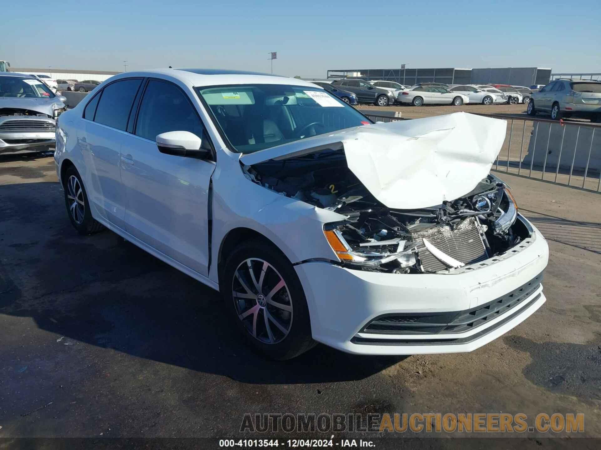 3VWDB7AJXHM403582 VOLKSWAGEN JETTA 2017