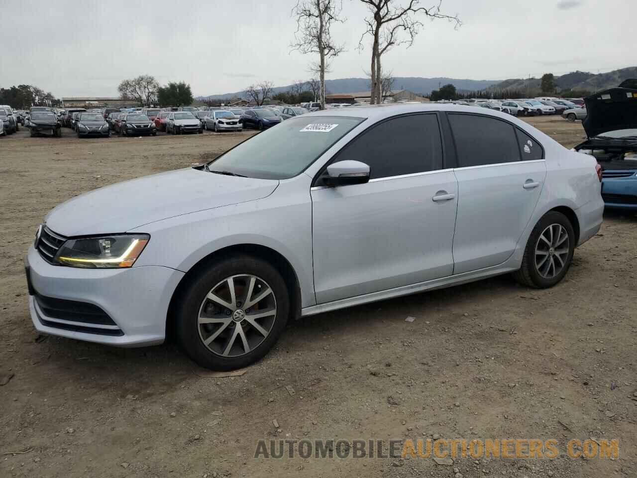 3VWDB7AJXJM258310 VOLKSWAGEN JETTA 2018