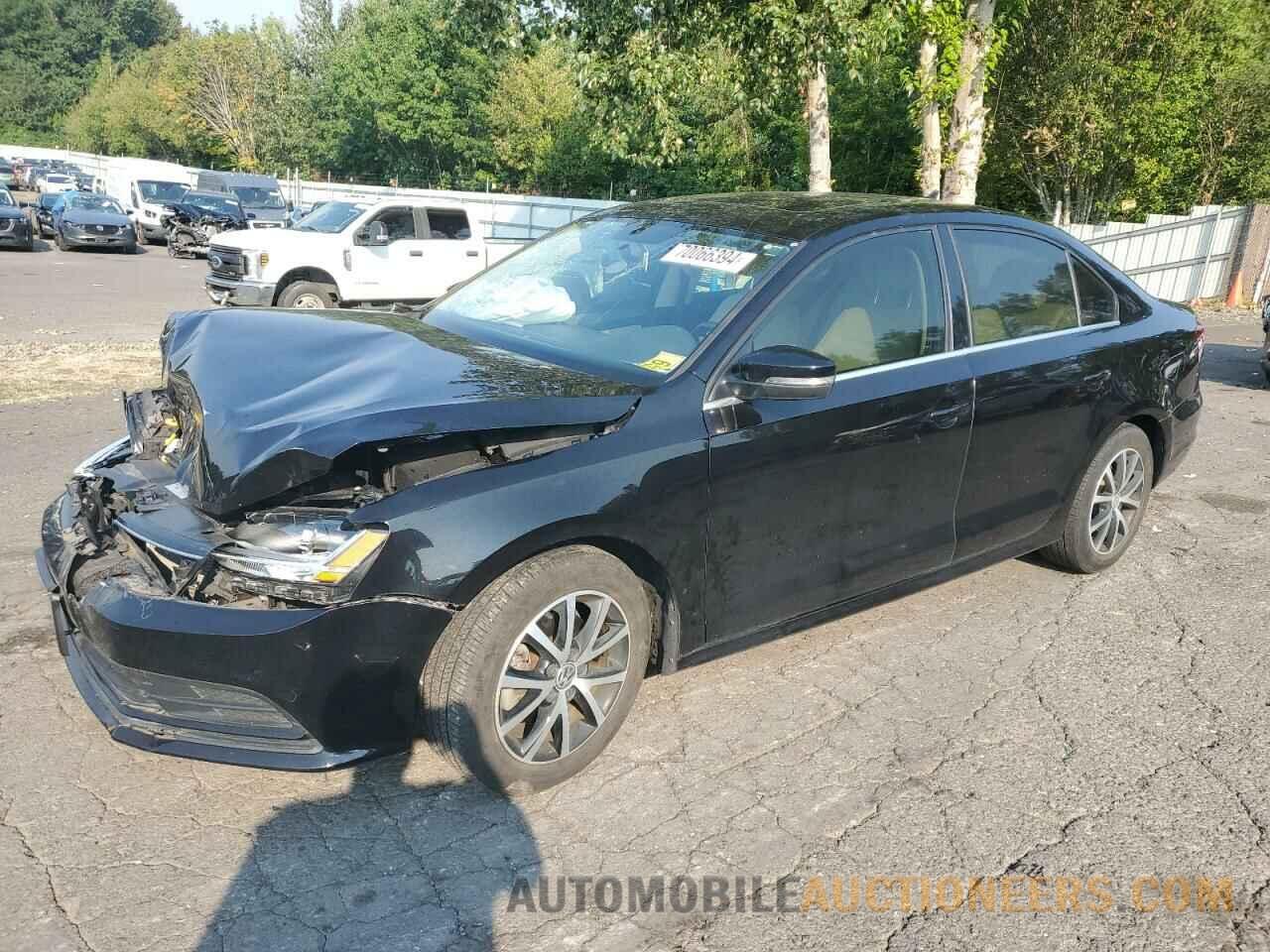 3VWDB7AJXJM263006 VOLKSWAGEN JETTA 2018