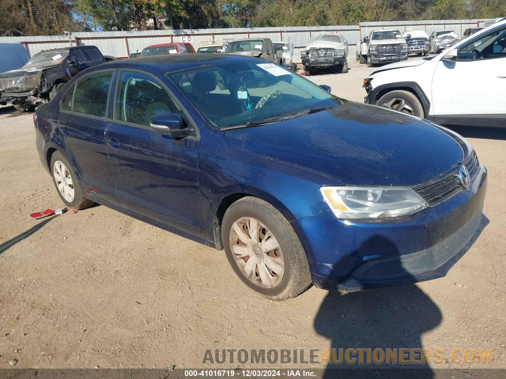 3VWDP7AJ0CM386253 VOLKSWAGEN JETTA 2012