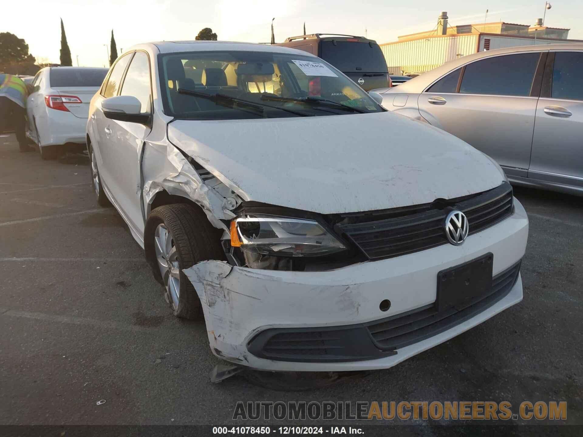 3VWDP7AJ1CM345324 VOLKSWAGEN JETTA 2012