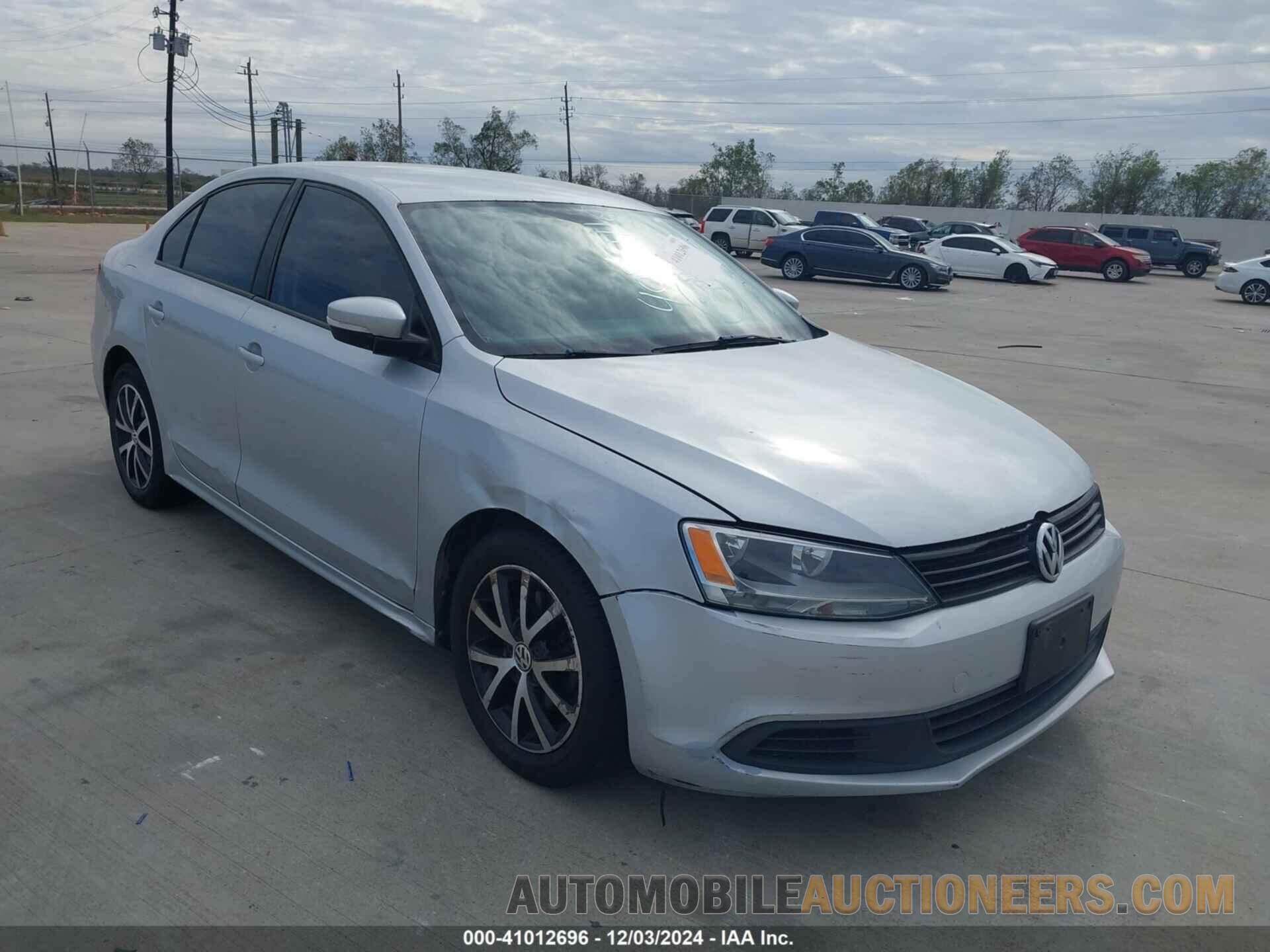 3VWDP7AJ2CM310386 VOLKSWAGEN JETTA 2012