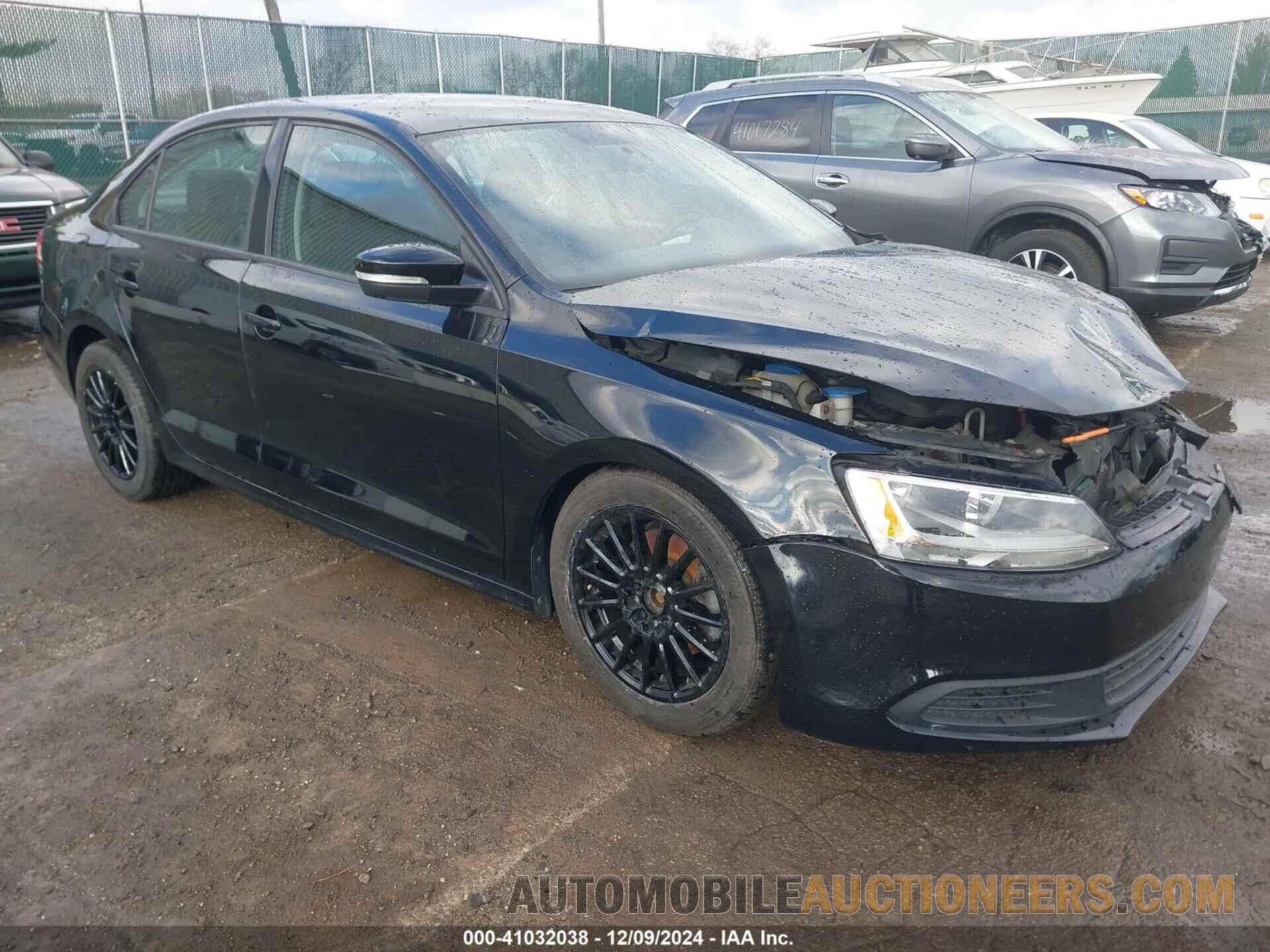 3VWDP7AJ3CM380317 VOLKSWAGEN JETTA 2012