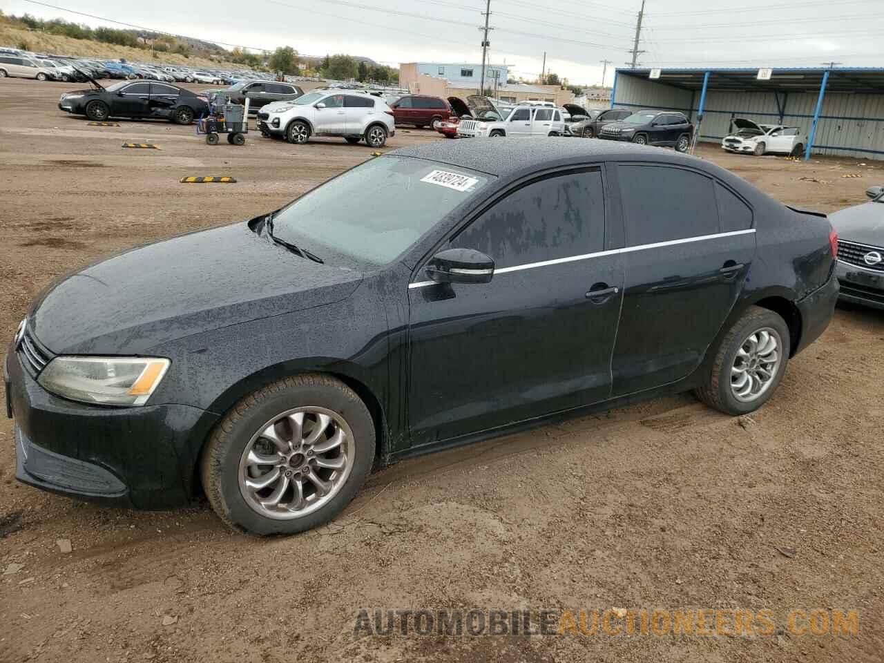 3VWDP7AJ3DM214610 VOLKSWAGEN JETTA 2013