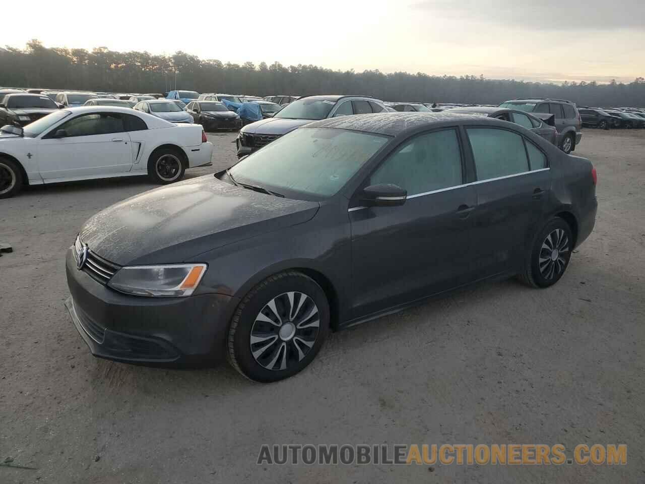 3VWDP7AJ6DM394309 VOLKSWAGEN JETTA 2013