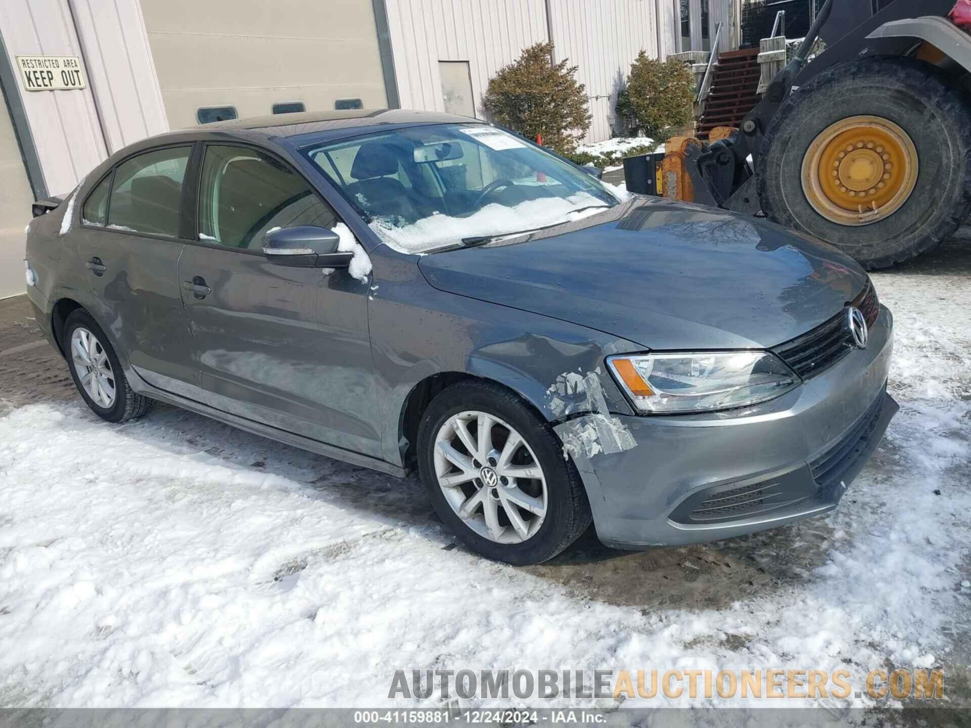 3VWDP7AJ7CM077914 VOLKSWAGEN JETTA 2012