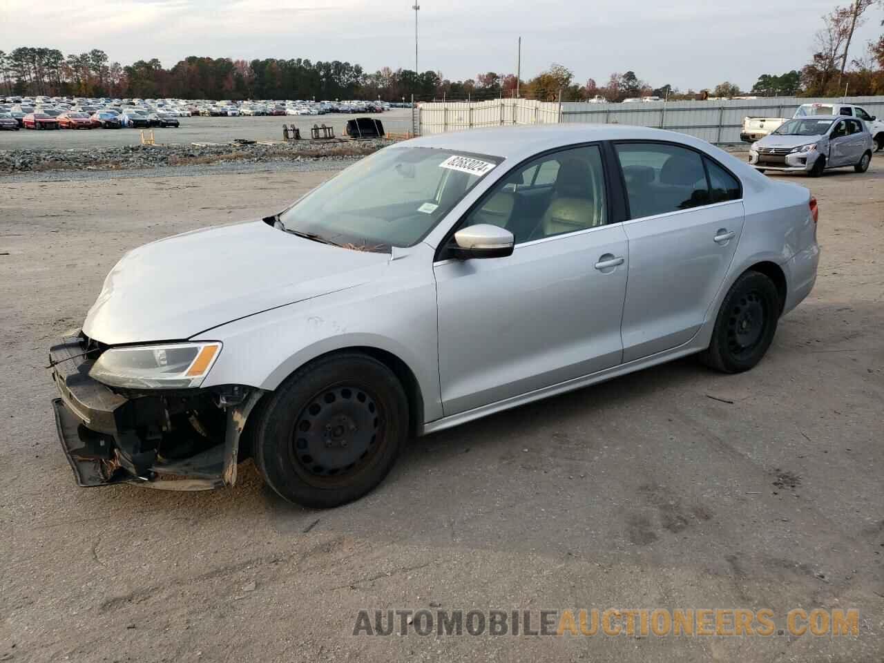 3VWDP7AJ7DM374361 VOLKSWAGEN JETTA 2013