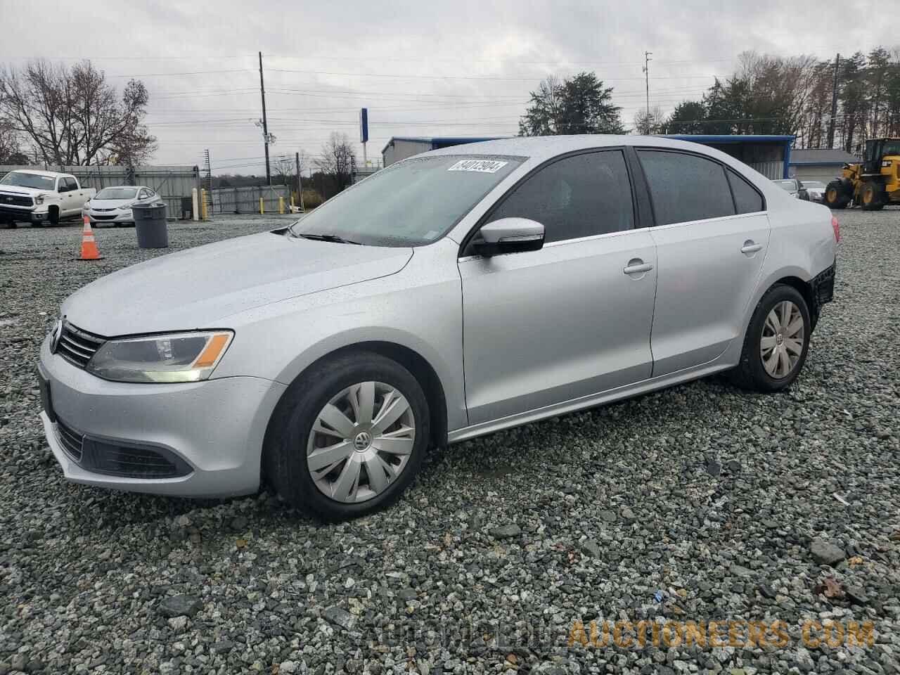 3VWDP7AJ8DM282451 VOLKSWAGEN JETTA 2013