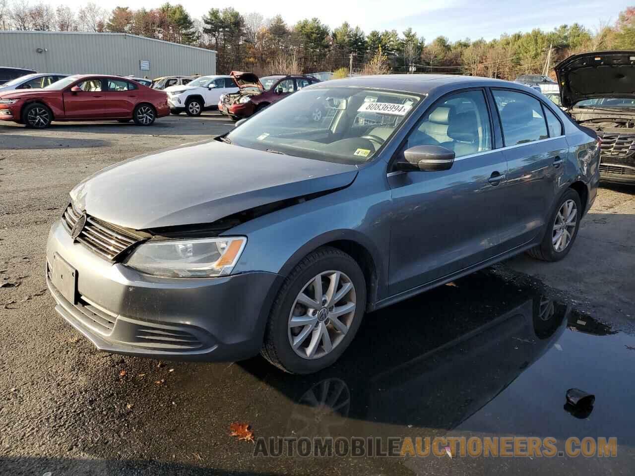 3VWDP7AJ8DM357701 VOLKSWAGEN JETTA 2013