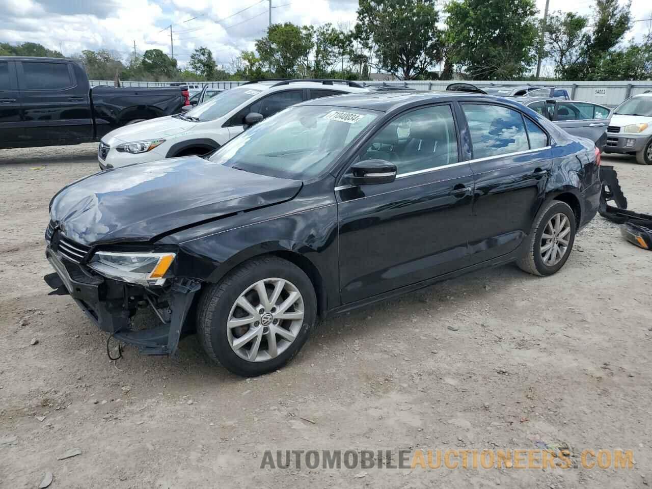 3VWDP7AJ8DM429867 VOLKSWAGEN JETTA 2013