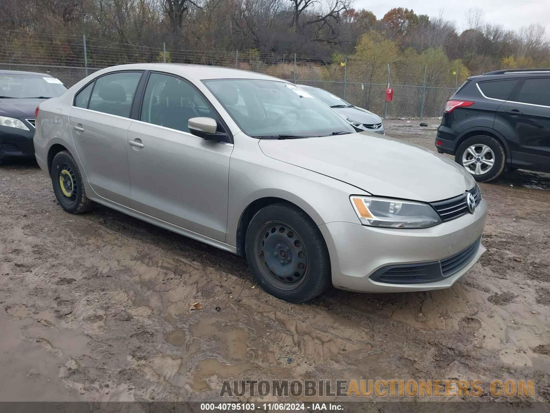 3VWDP7AJ9DM224753 VOLKSWAGEN JETTA 2013