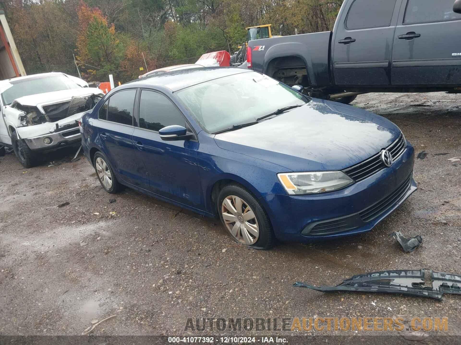 3VWDP7AJXCM119461 VOLKSWAGEN JETTA 2012