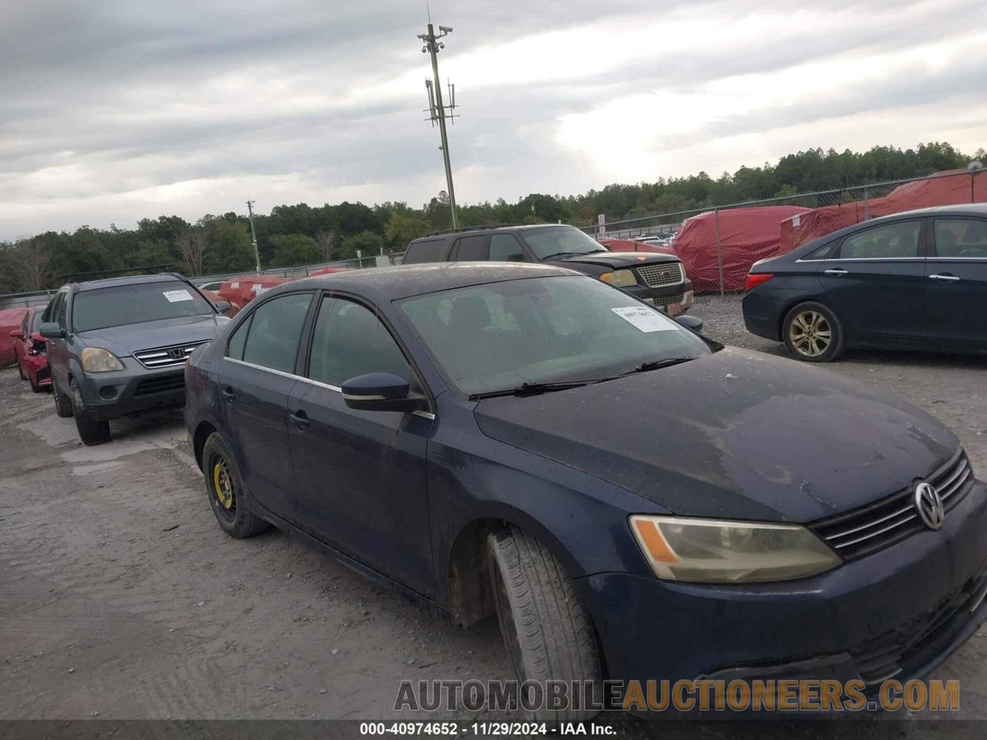 3VWDP7AJXDM292625 VOLKSWAGEN JETTA 2013