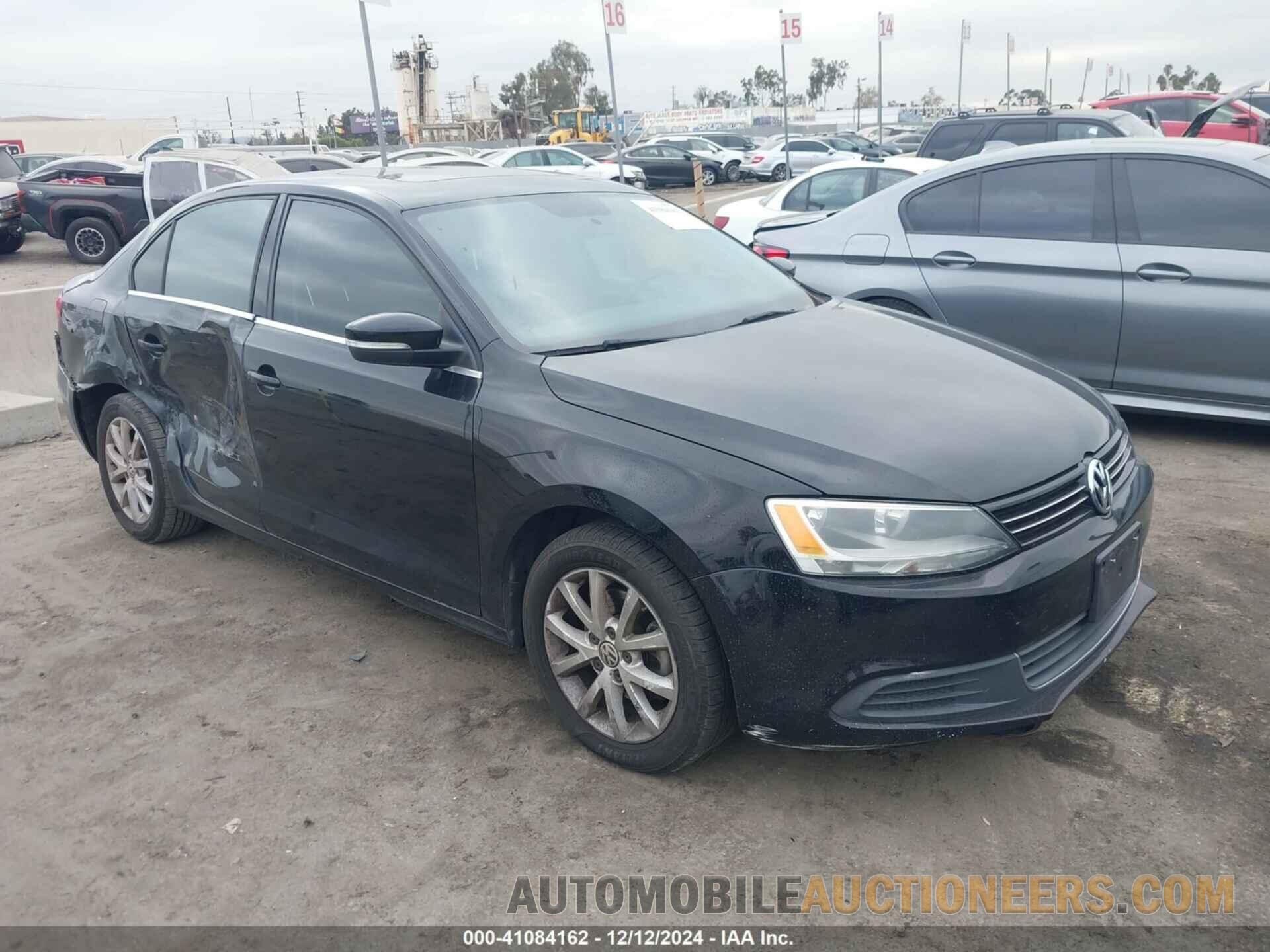 3VWDP7AJXDM388237 VOLKSWAGEN JETTA 2013