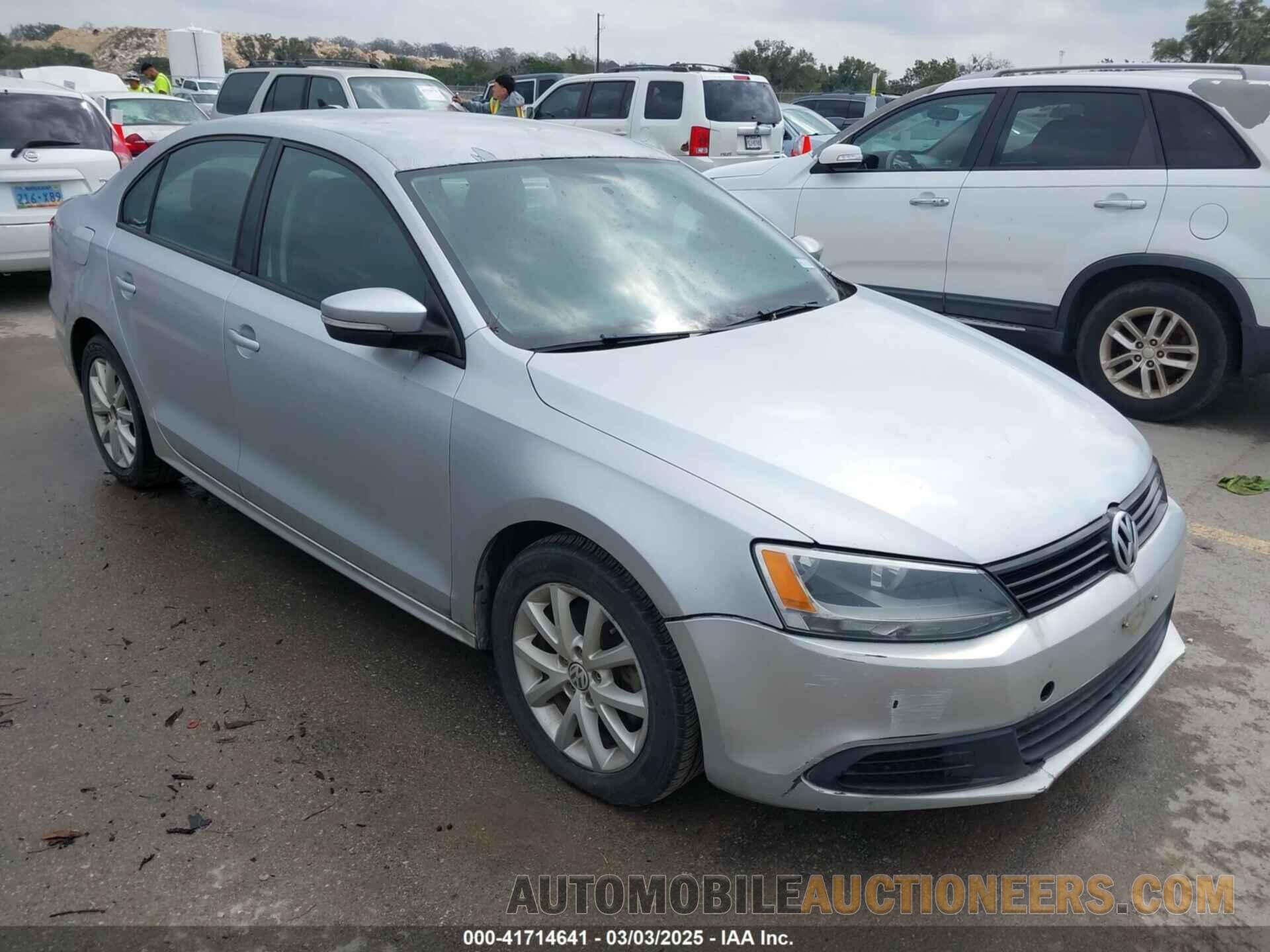 3VWDX7AJ0CM304909 VOLKSWAGEN JETTA 2012