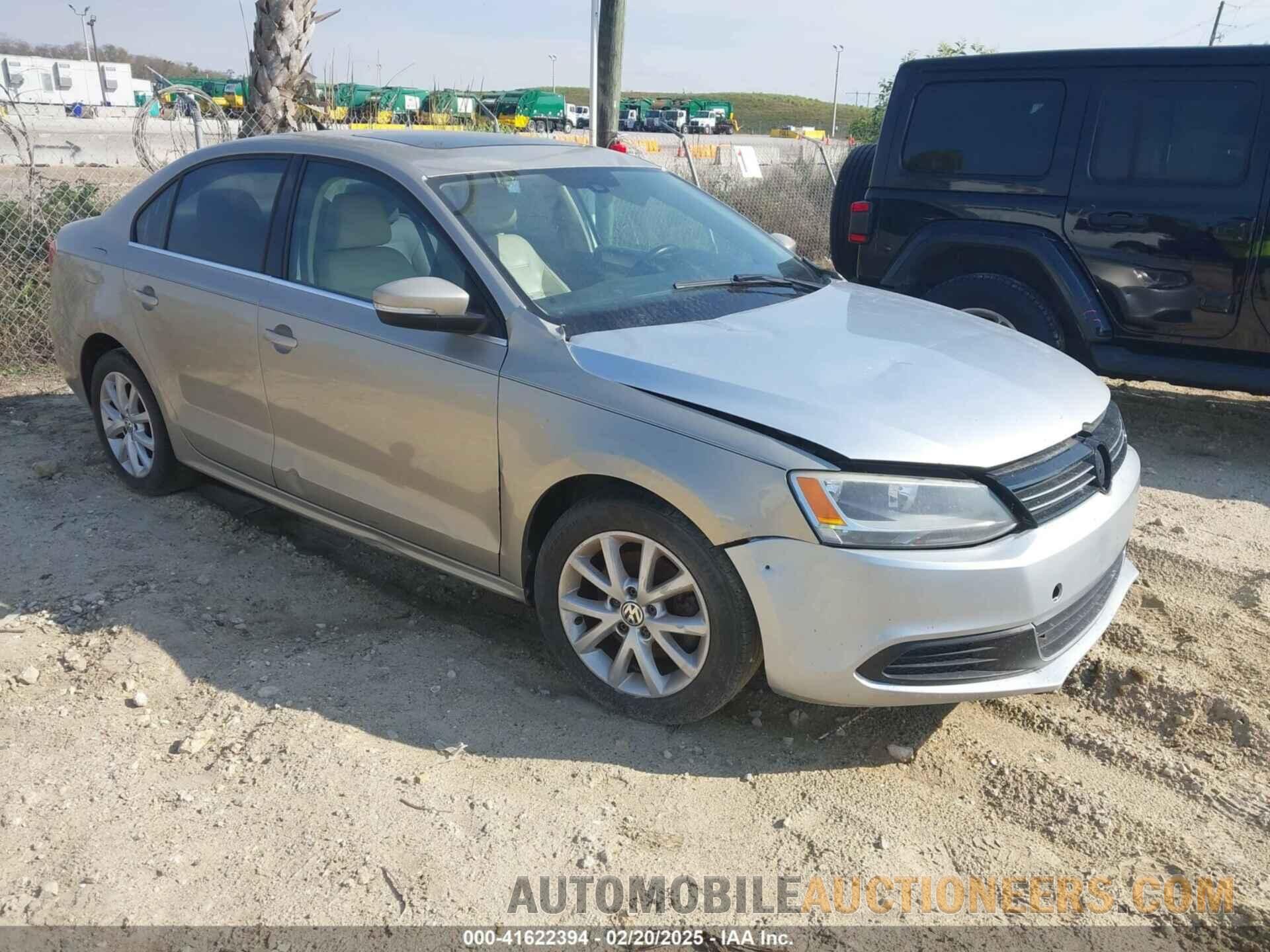 3VWDX7AJ0DM226262 VOLKSWAGEN JETTA 2013