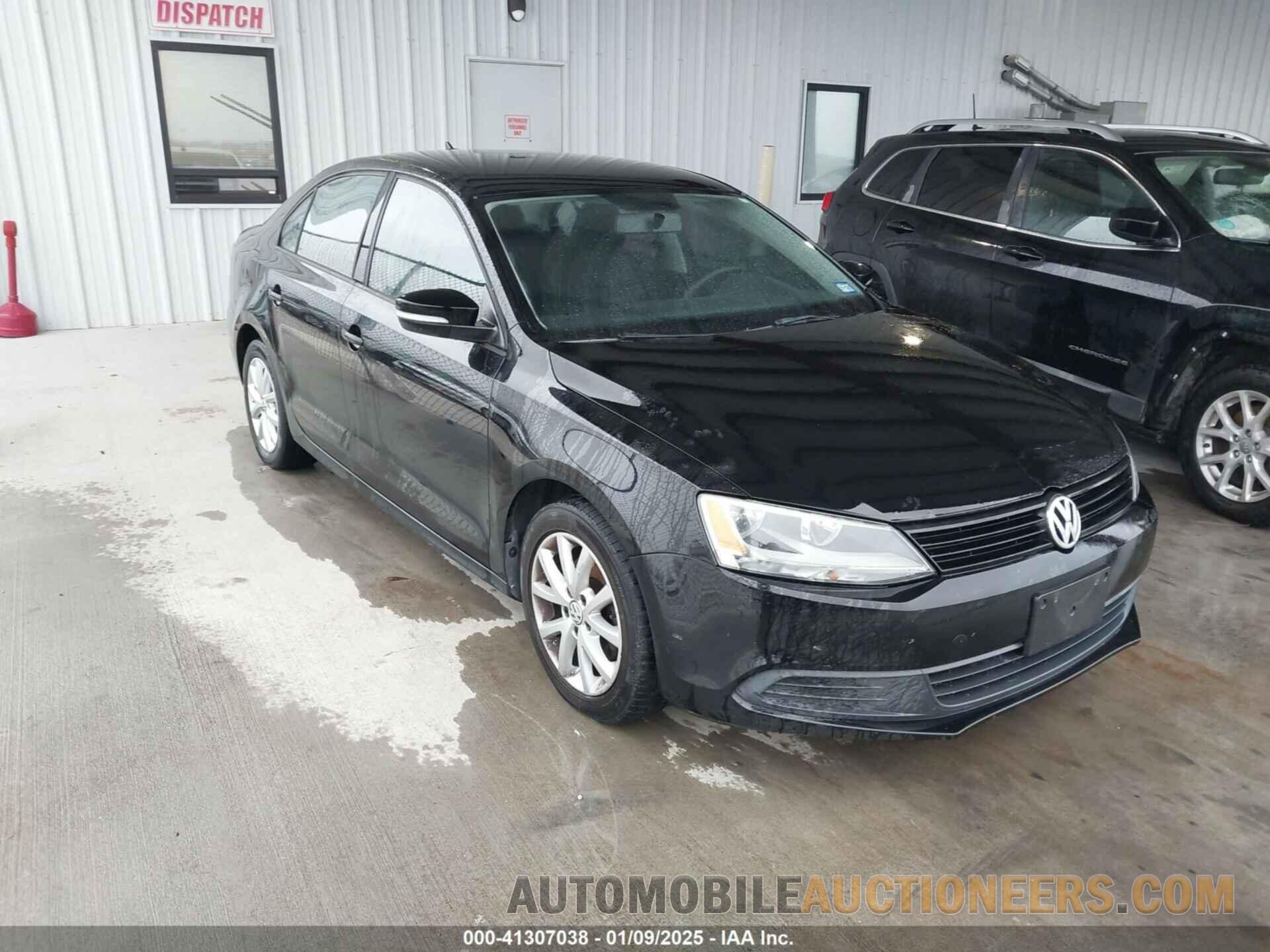 3VWDX7AJ2CM341928 VOLKSWAGEN JETTA 2012